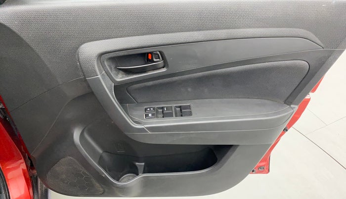 2018 Maruti Vitara Brezza VDI (O), Diesel, Manual, 24,172 km, Driver Side Door Panels Control