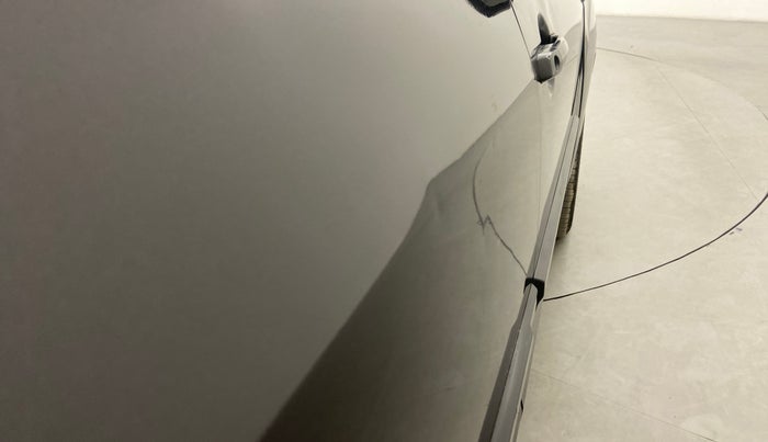 2014 Maruti Ertiga VXI, Petrol, Manual, 94,052 km, Right rear door - Slightly dented