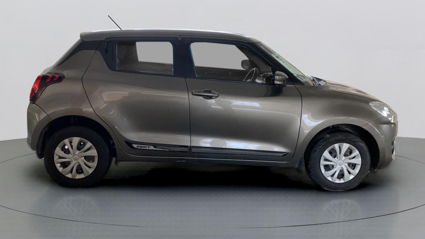 2018 Maruti Swift VXI AMT, Petrol, Automatic, 71,824 km, Right Side View