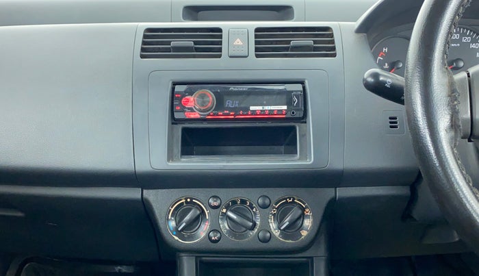 2010 Maruti Swift LXI D, Petrol, Manual, 32,035 km, Air Conditioner