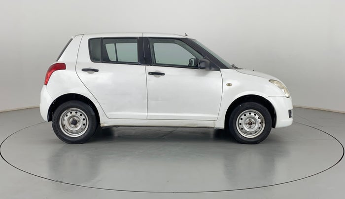 2010 Maruti Swift LXI D, Petrol, Manual, 32,035 km, Right Side View