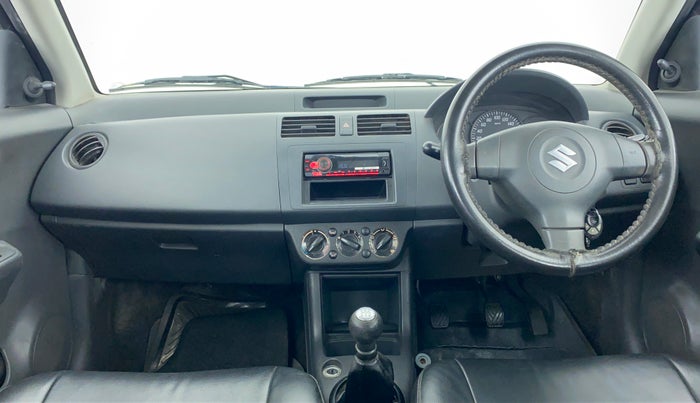 2010 Maruti Swift LXI D, Petrol, Manual, 32,035 km, Dashboard
