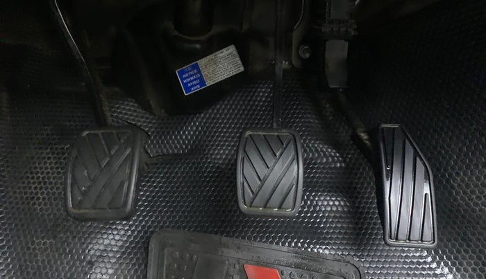 2019 Maruti Swift VDI, Diesel, Manual, 46,592 km, Pedals