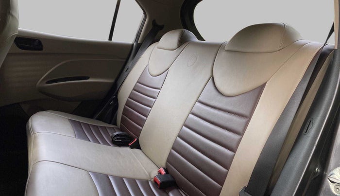 2020 Hyundai NEW SANTRO MAGNA, Petrol, Manual, 36,115 km, Right Side Rear Door Cabin