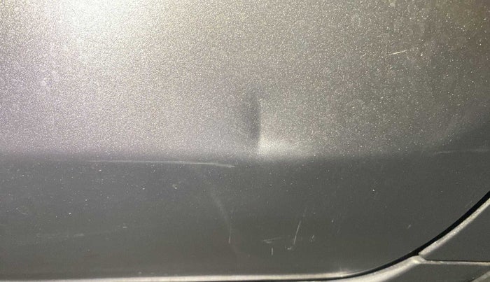 2018 Maruti Baleno ALPHA PETROL 1.2, Petrol, Manual, 28,441 km, Driver-side door - Minor scratches