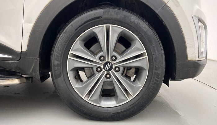 2016 Hyundai Creta SX (O) 1.6 DIESEL, Diesel, Manual, 1,19,781 km, Right Front Wheel