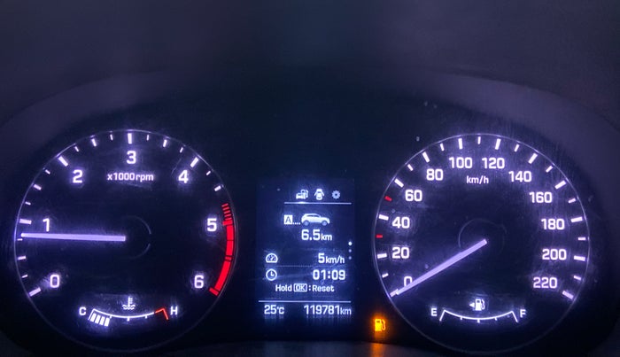 2016 Hyundai Creta SX (O) 1.6 DIESEL, Diesel, Manual, 1,19,781 km, Odometer Image