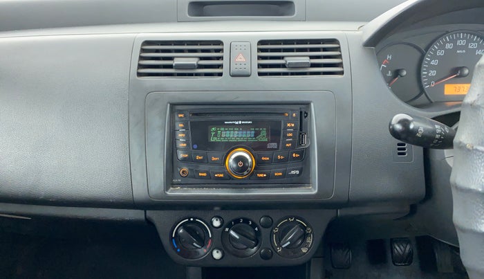 2011 Maruti Swift LXI, Petrol, Manual, 74,259 km, Air Conditioner