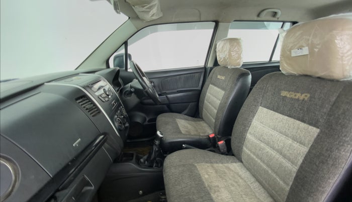 2013 Maruti Wagon R Stingray VXI, Petrol, Manual, 68,674 km, Right Side Front Door Cabin