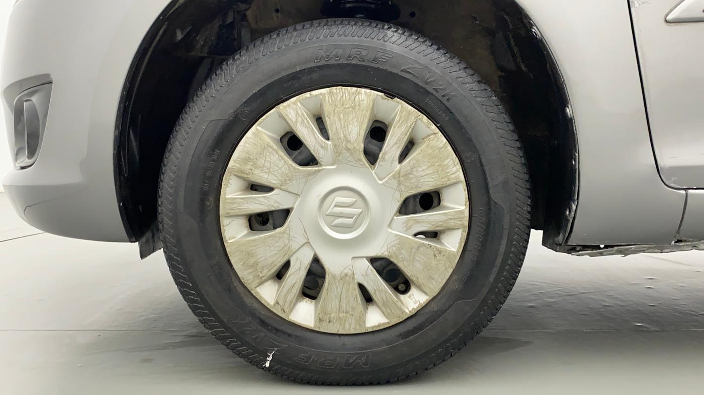 2014 Maruti Swift VXI, Petrol, Manual, 58,625 km, Left Front Wheel