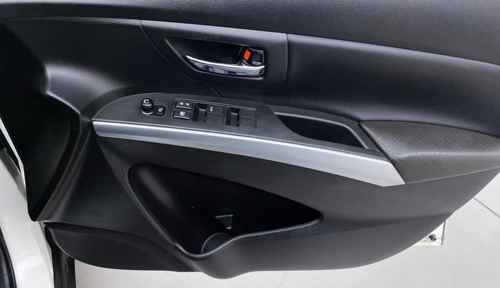 2020 Maruti S Cross ALPHA AT1.5, Petrol, Automatic, 43,458 km, Driver Side Door Panels Control