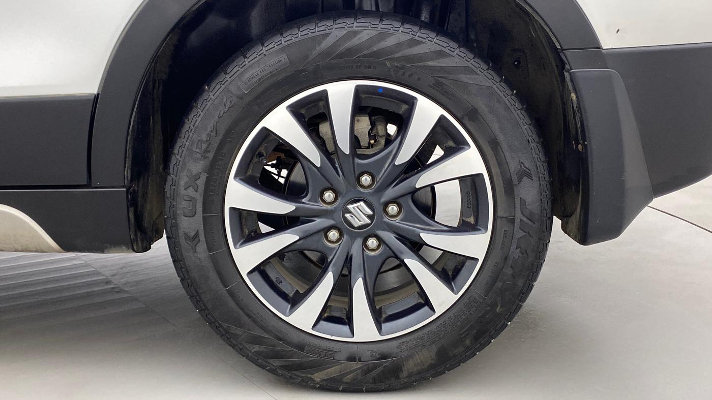 2020 Maruti S Cross ALPHA AT1.5, Petrol, Automatic, 43,458 km, Left Rear Wheel