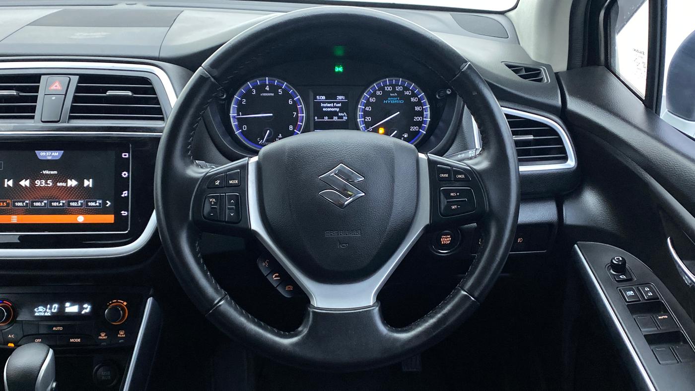2020 Maruti S Cross ALPHA AT1.5, Petrol, Automatic, 43,458 km, Steering Wheel Close Up