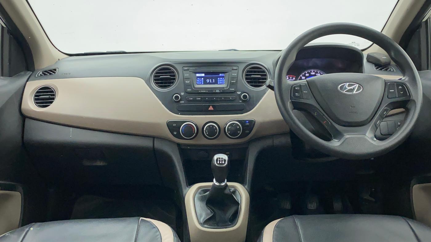 2016 Hyundai Grand i10 SPORTZ 1.2 KAPPA VTVT, Petrol, Manual, 24,035 km, Dashboard