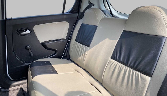 2022 Maruti Alto LXI O, Petrol, Manual, 1,572 km, Right Side Rear Door Cabin