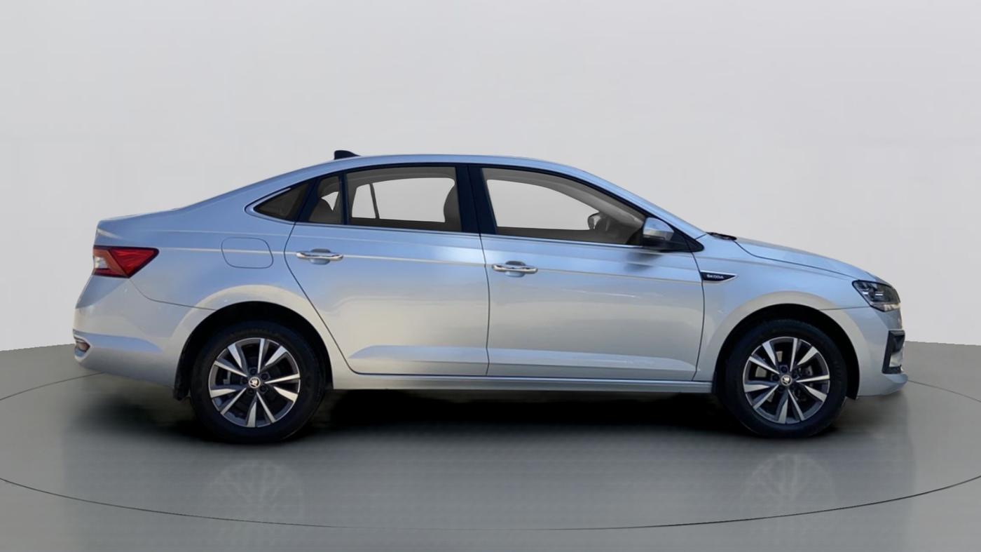 2022 Skoda SLAVIA STYLE 1.0 TSI AT, Petrol, Automatic, 6,817 km, Right Side View