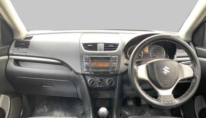 2017 Maruti Swift VXI, Petrol, Manual, 66,696 km, Dashboard