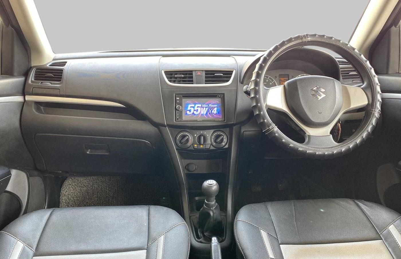 2014 Maruti Swift VXI, Petrol, Manual, 47,616 km, Dashboard