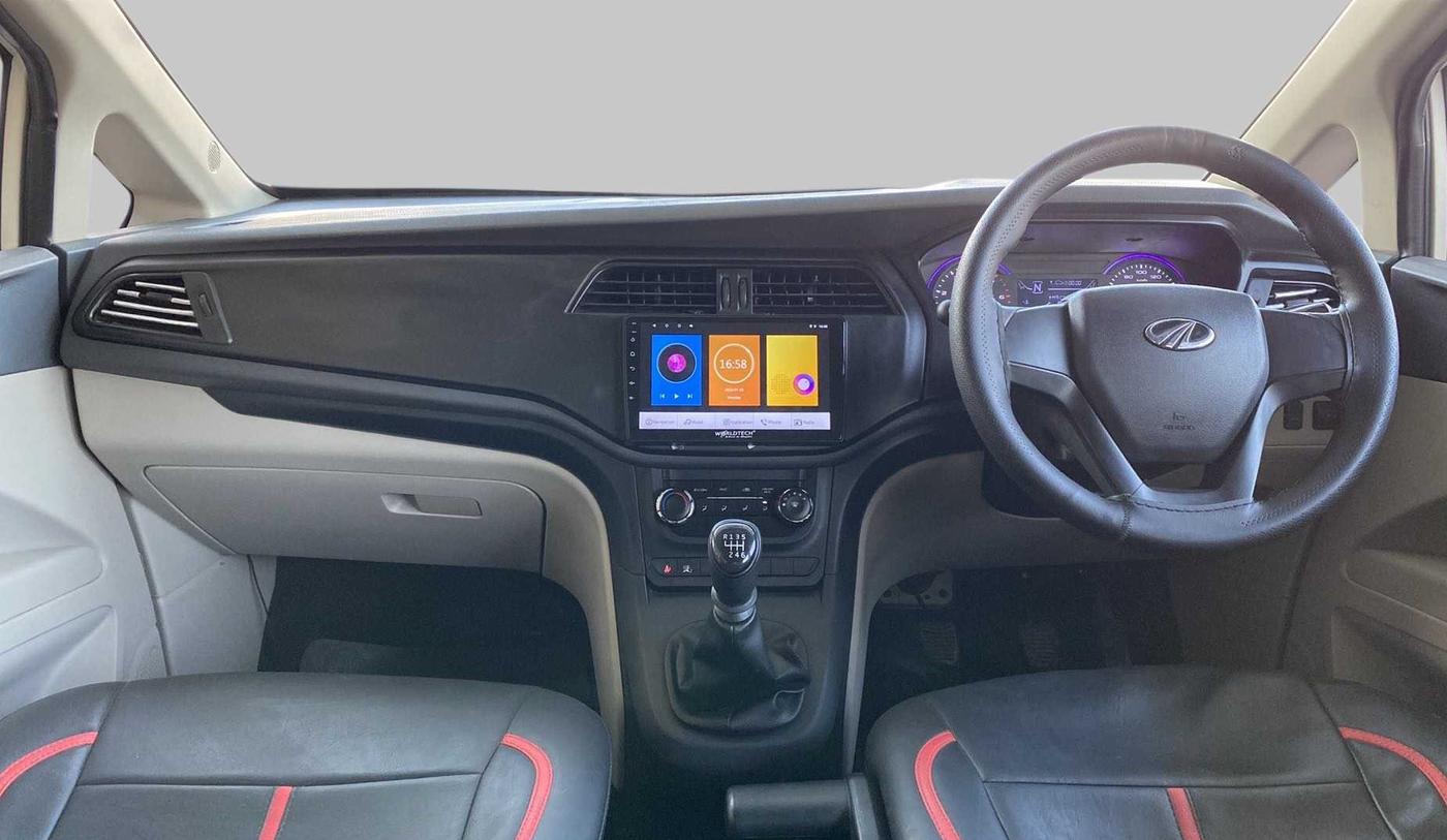2019 Mahindra MARAZZO M2 8 STR, Diesel, Manual, 43,039 km, Dashboard