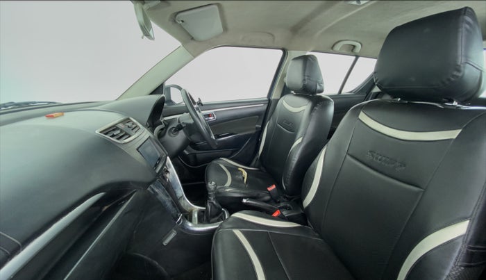 2013 Maruti Swift VXI D, Petrol, Manual, 59,346 km, Right Side Front Door Cabin