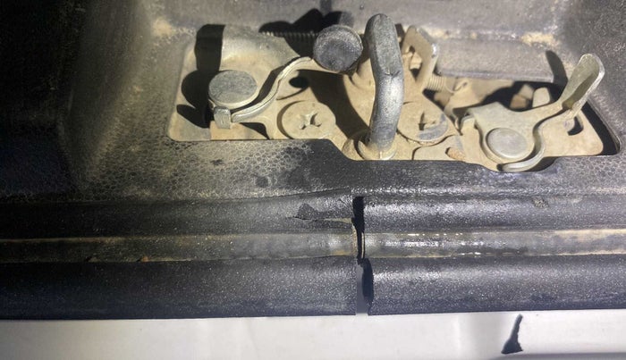 2020 Maruti Alto LXI, Petrol, Manual, 89,613 km, Dicky (Boot door) - Weather strip has minor damage