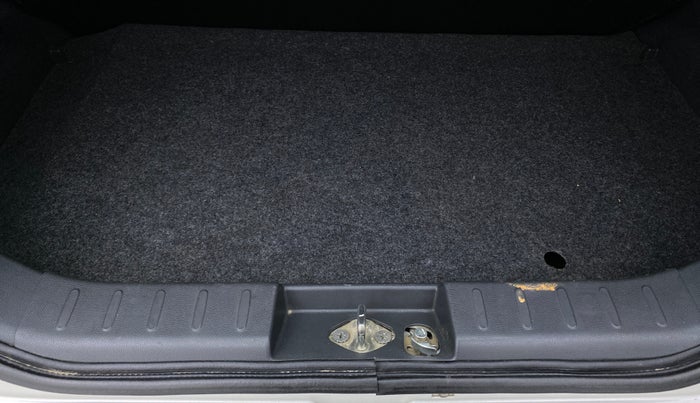 2019 Maruti Alto K10 VXI, Petrol, Manual, 33,111 km, Boot Inside