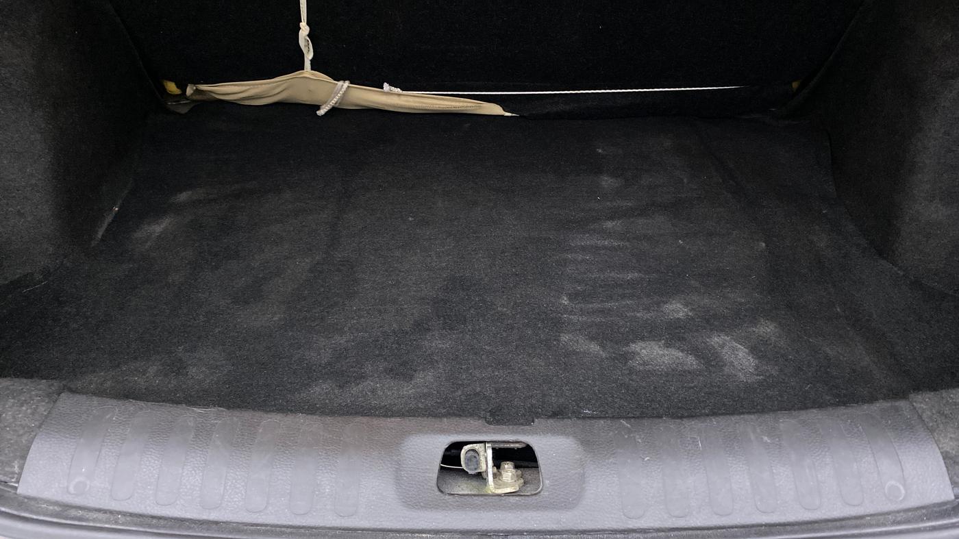 2015 Maruti Swift Dzire ZDI, Diesel, Manual, 70,858 km, Boot Inside