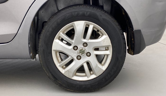 2015 Maruti Swift Dzire ZDI, Diesel, Manual, 70,858 km, Left Rear Wheel