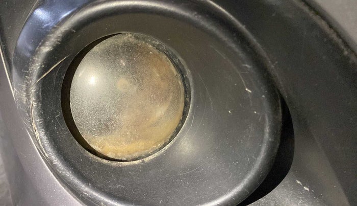 2014 Maruti Swift Dzire ZDI, Diesel, Manual, 99,134 km, Right fog light - Not working