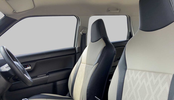 2020 Maruti New Wagon-R ZXI 1.2, Petrol, Manual, 1,385 km, Right Side Front Door Cabin