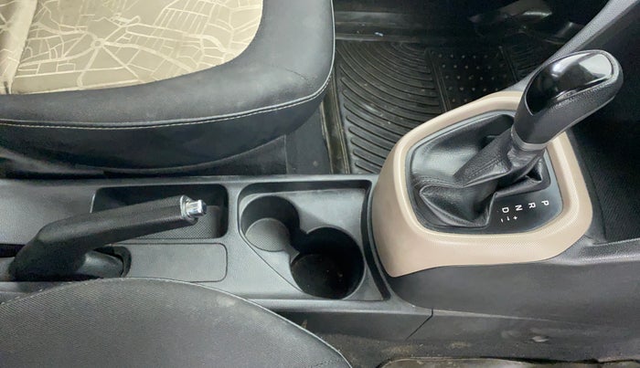 2015 Hyundai Grand i10 ASTA 1.2 AT VTVT, Petrol, Automatic, 34,900 km, Gear Lever