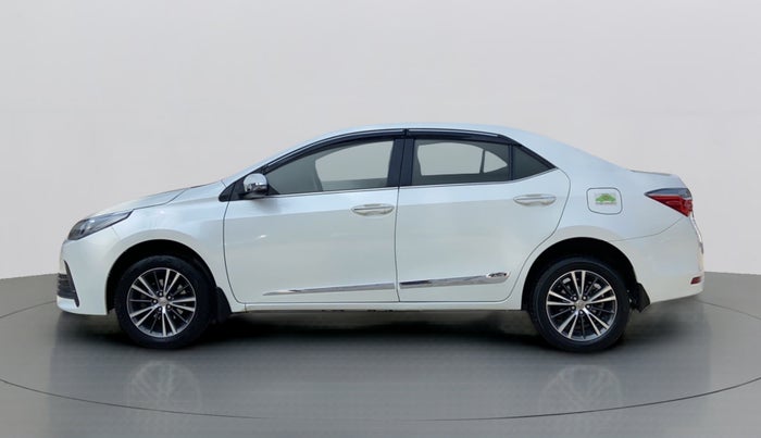 2018 Toyota Corolla Altis VL AT, Petrol, Automatic, 67,960 km, Left Side