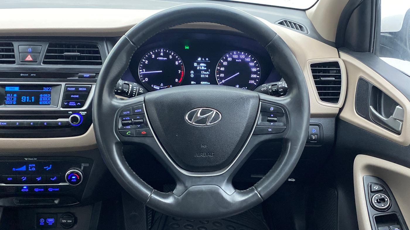 2016 Hyundai Elite i20 ASTA 1.2, Petrol, Manual, 42,880 km, Steering Wheel Close Up