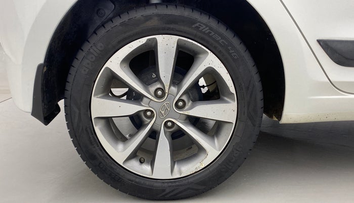2016 Hyundai Elite i20 ASTA 1.2, Petrol, Manual, 42,880 km, Right Rear Wheel