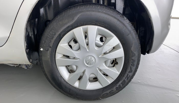 2016 Maruti Swift LXI OPT, Petrol, Manual, 47,934 km, Left Rear Wheel