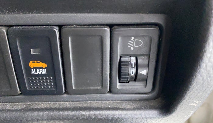 2016 Maruti Swift LXI OPT, Petrol, Manual, 47,934 km, Dashboard - Headlight height adjustment not working