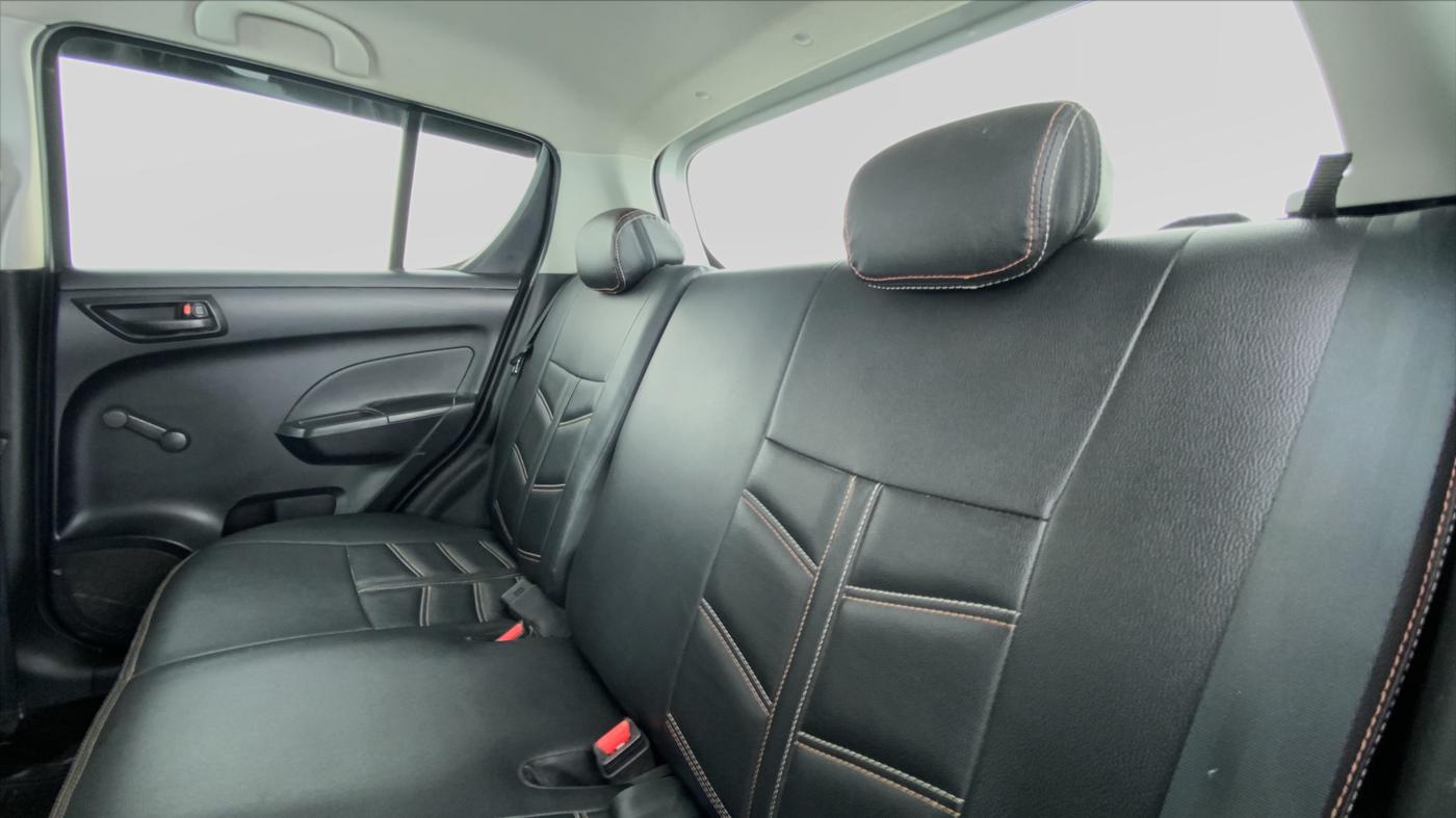 2016 Maruti Swift LXI OPT, Petrol, Manual, 47,934 km, Right Side Rear Door Cabin
