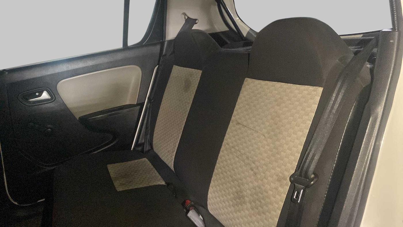 2020 Maruti Alto VXI, Petrol, Manual, 23,214 km, Right Side Rear Door Cabin