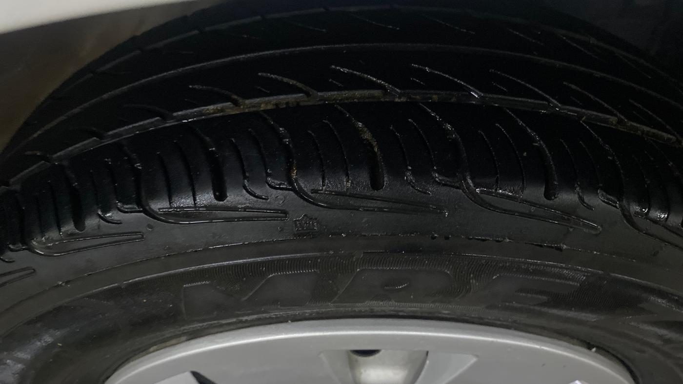 2023 Maruti New Wagon-R LXI CNG 1.0, CNG, Manual, 36,833 km, Right Front Tyre Tread