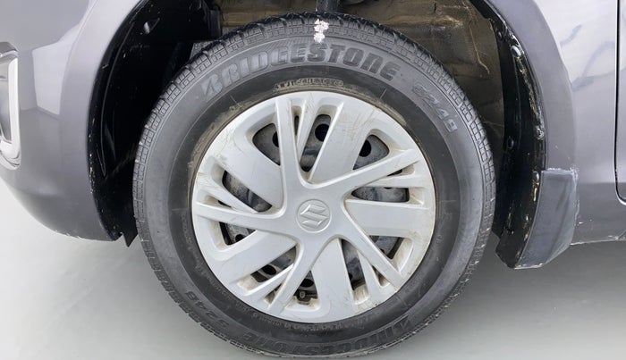2015 Maruti Swift ZDI, Diesel, Manual, 53,717 km, Left Front Wheel