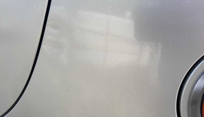 2015 Maruti Swift VXI, Petrol, Manual, 68,452 km, Left quarter panel - Minor scratches