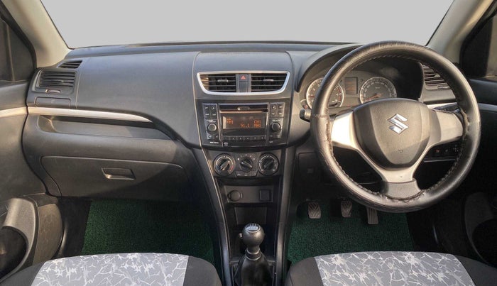 2015 Maruti Swift VXI, Petrol, Manual, 68,452 km, Dashboard