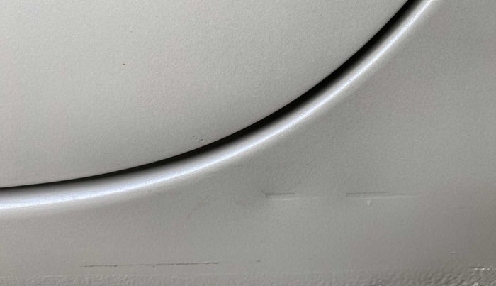 2018 Maruti Dzire VDI, Diesel, Manual, 19,526 km, Left running board - Minor scratches
