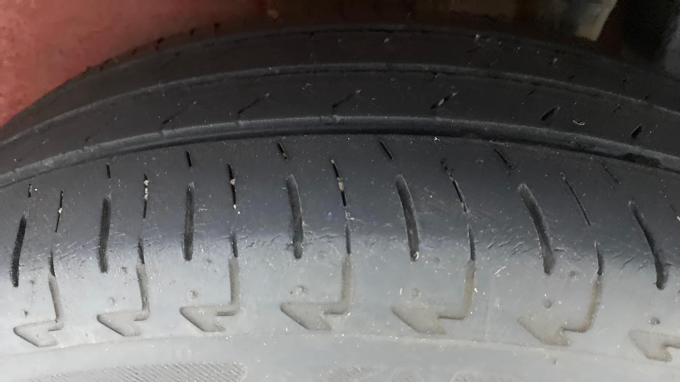 2018 Maruti IGNIS DELTA 1.2, Petrol, Manual, 25,817 km, Left Rear Tyre Tread