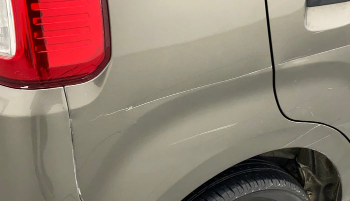 2021 Maruti New Wagon-R 1.0 Lxi (o) cng, CNG, Manual, 17,189 km, Right quarter panel - Minor scratches