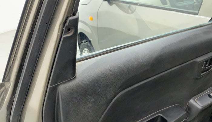 2021 Maruti New Wagon-R 1.0 Lxi (o) cng, CNG, Manual, 17,189 km, Rear left door - Trim has minor damage