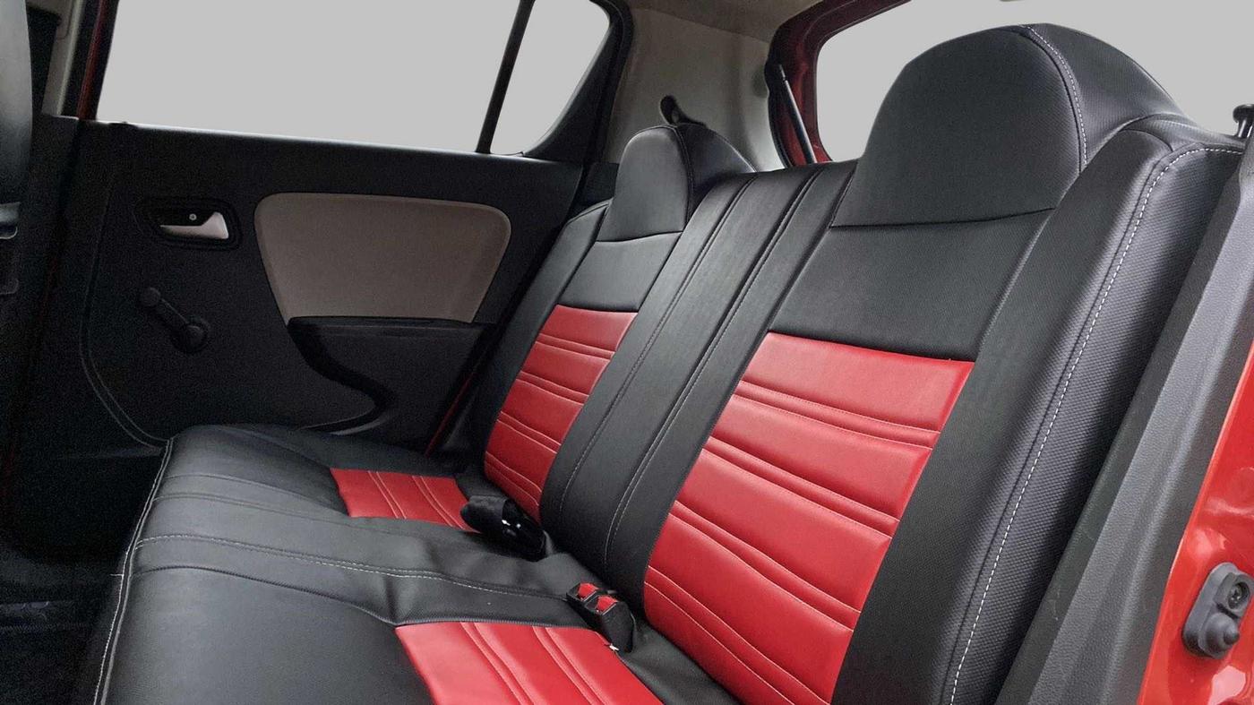 2019 Maruti Alto VXI, Petrol, Manual, 32,592 km, Right Side Rear Door Cabin