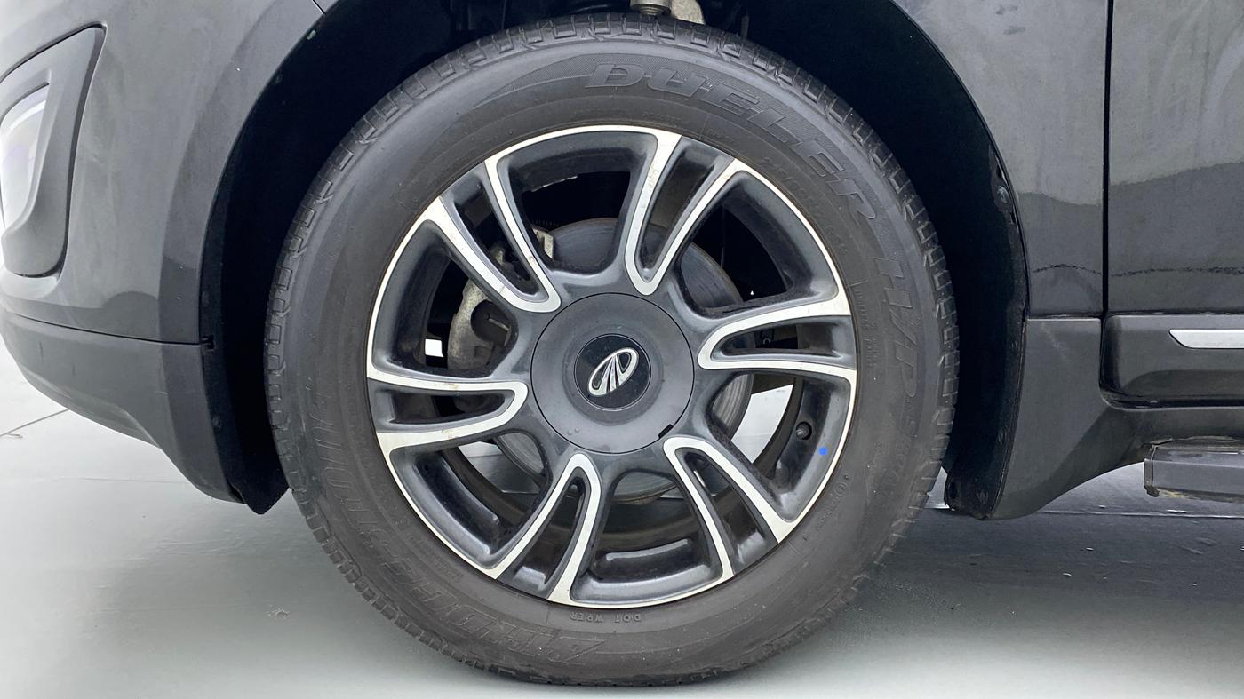 2020 Mahindra MARAZZO M 6 + 7 STR, Diesel, Manual, 10,653 km, Left Front Wheel