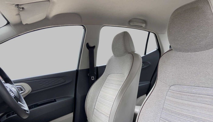 2020 Hyundai AURA SX 1.2 (O), Petrol, Manual, 25,210 km, Right Side Front Door Cabin