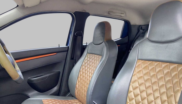 2018 Renault Kwid CLIMBER 1.0 AT, Petrol, Automatic, 37,166 km, Right Side Front Door Cabin